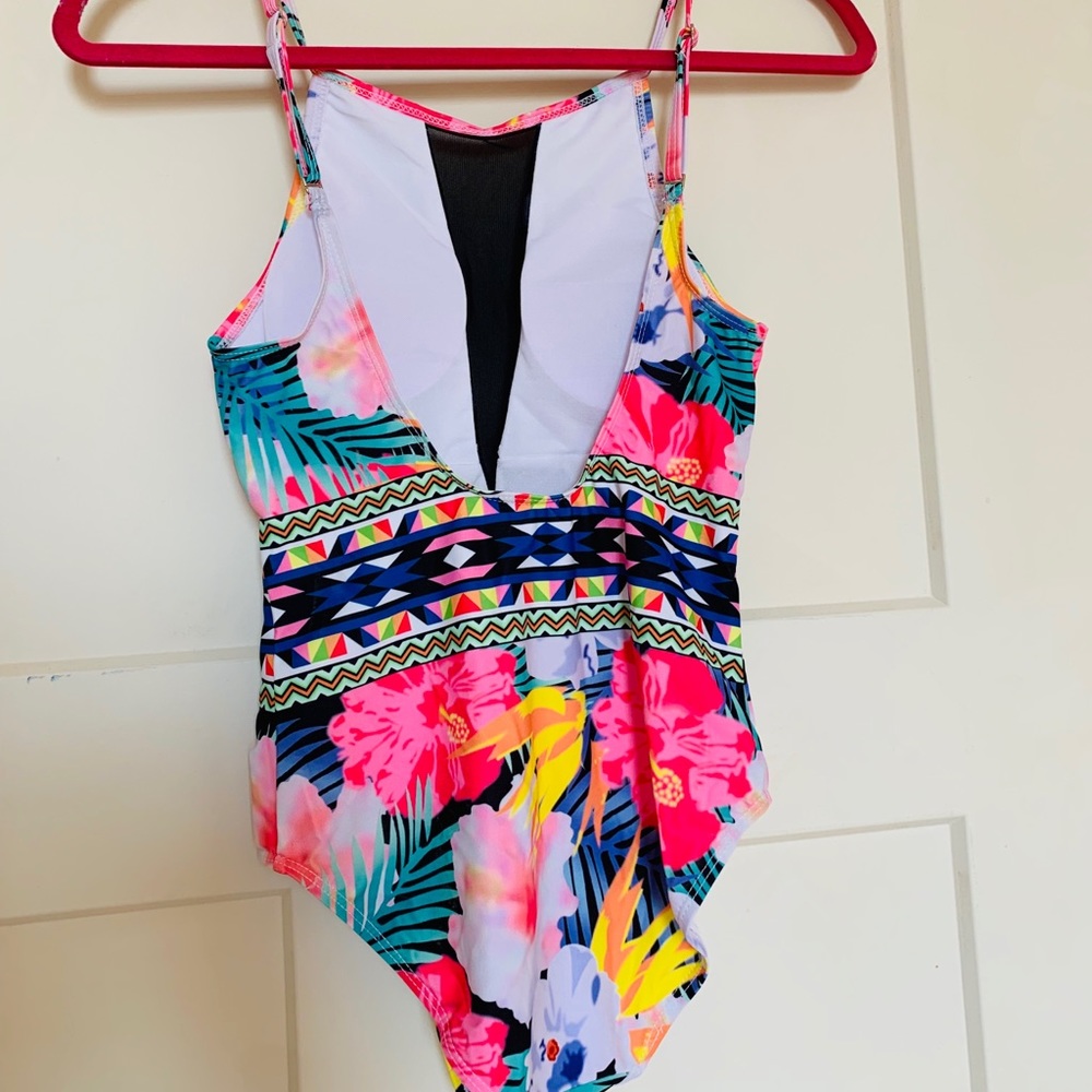 Swimsuit - Picture 2 of 2